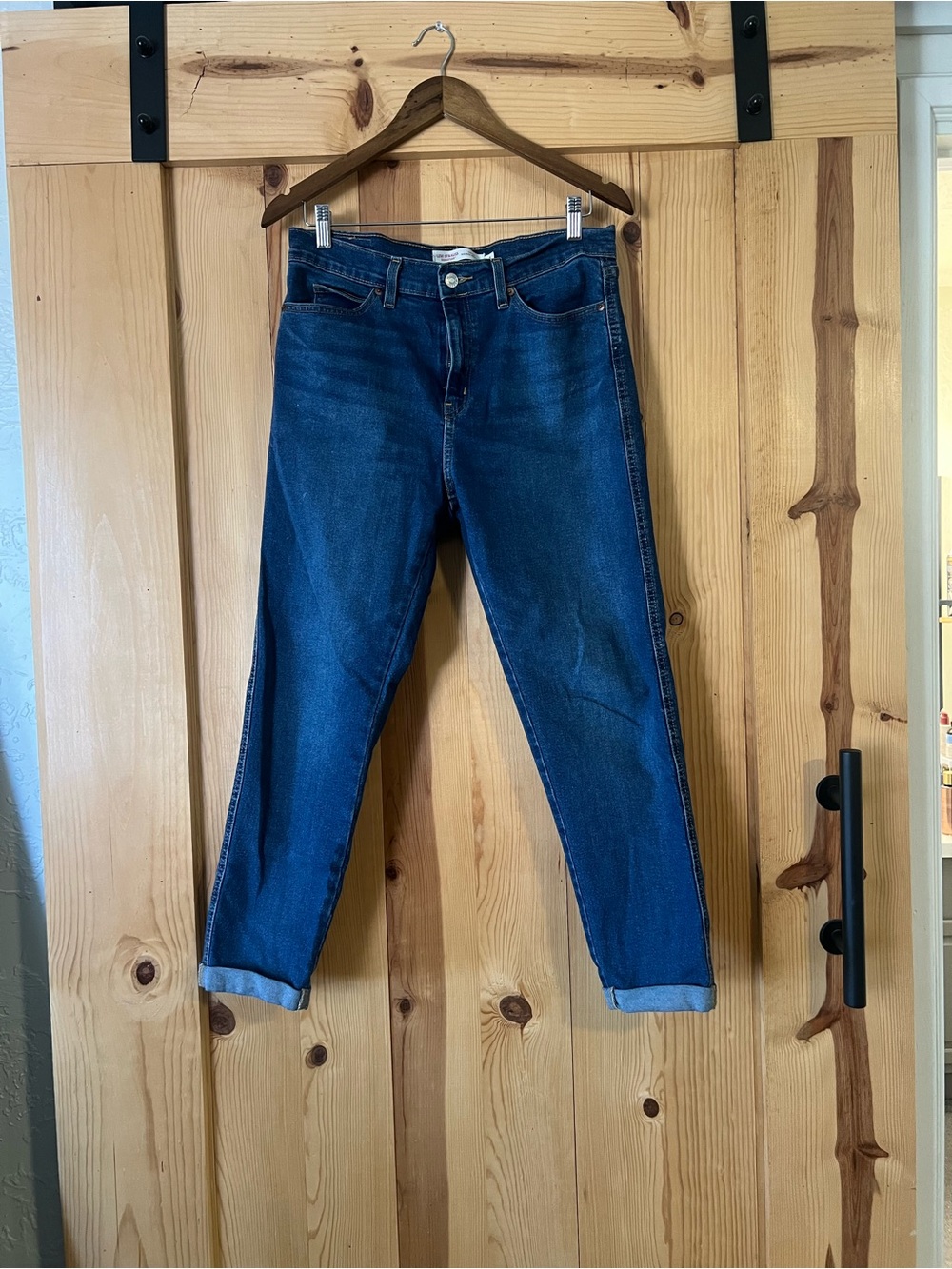 Levi's Dark Blue Cropped Straight Jeans